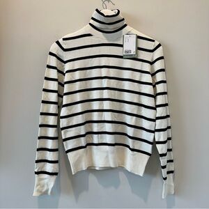 H&M Stripe Turtle Neck Sweater Black White Neutral Capsule Wardrobe Basic Casual